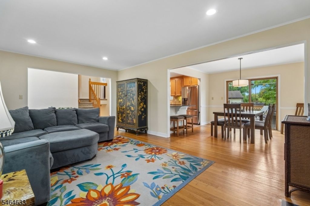 91 Ridge Dr, Livingston Twp., NJ 07039 — photo 5