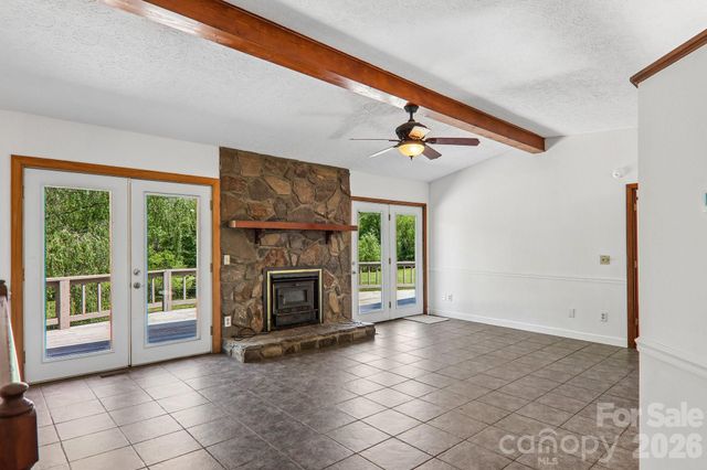 48 Chambers View Drive, Clyde, NC 28721