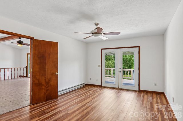 48 Chambers View Drive, Clyde, NC 28721
