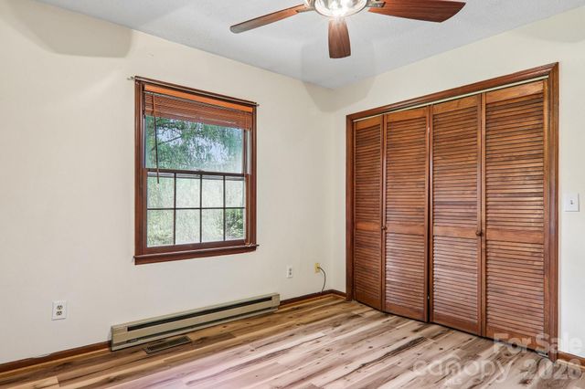 48 Chambers View Drive, Clyde, NC 28721