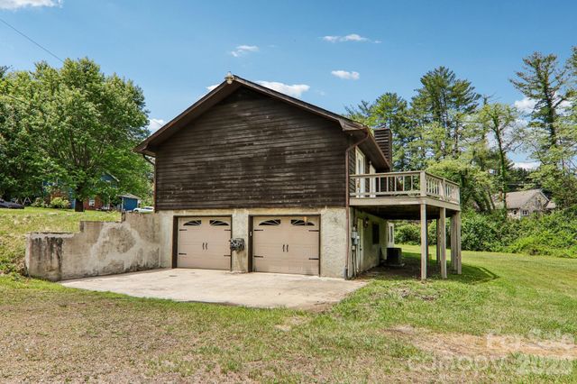 48 Chambers View Drive, Clyde, NC 28721