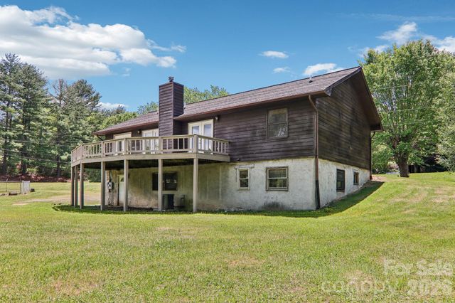 48 Chambers View Drive, Clyde, NC 28721