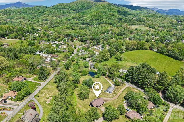 48 Chambers View Drive, Clyde, NC 28721