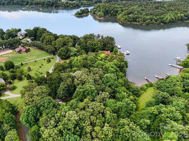 11211 Arthur Auten Road, Huntersville, NC 28078