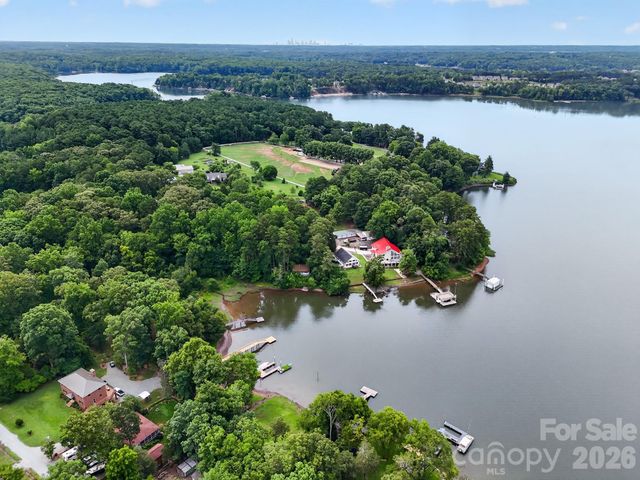 11211 Arthur Auten Road, Huntersville, NC 28078