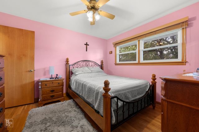 444 S Prospect Avenue, Itasca, IL 60143