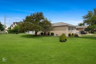444 S Prospect Avenue, Itasca, IL 60143