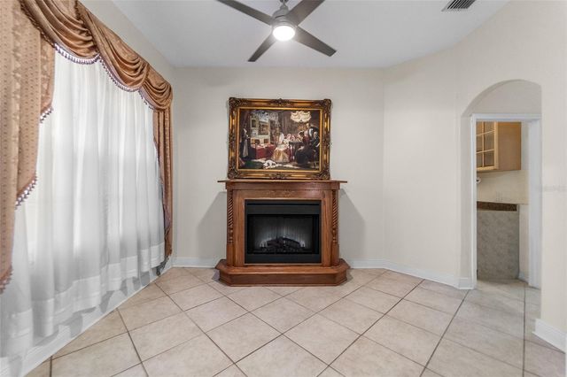 9012 W FLORA STREET, Tampa, FL 33615