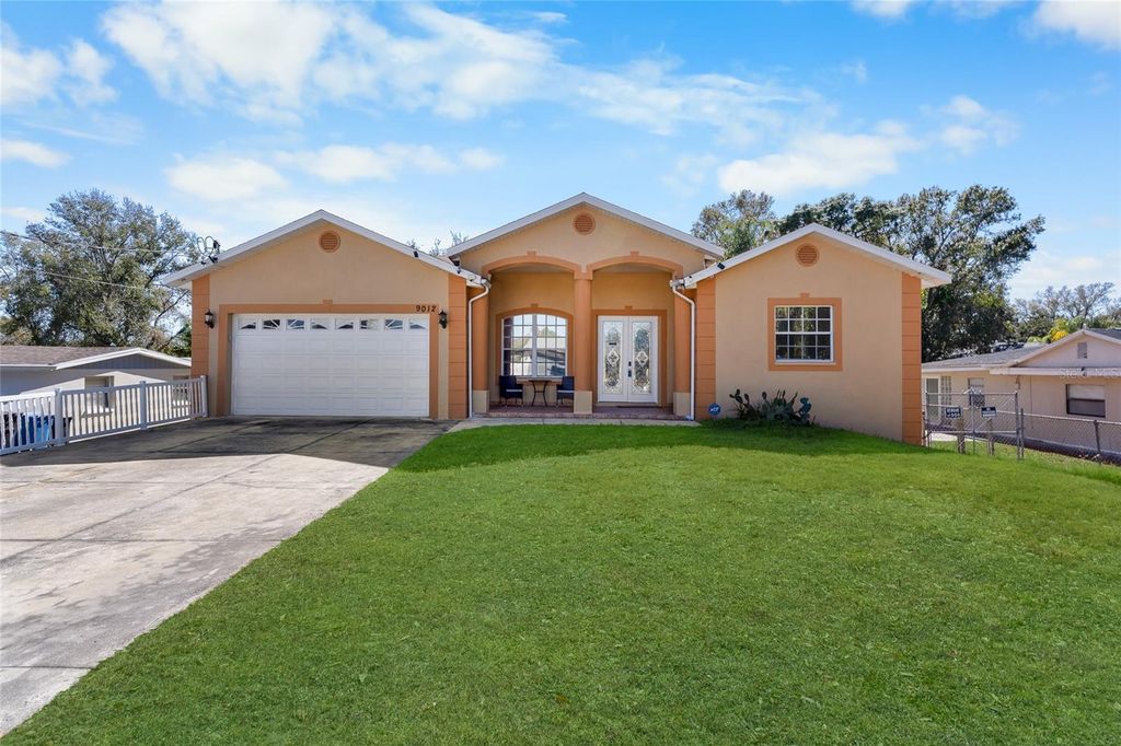 9012 W FLORA STREET, Tampa, FL 33615