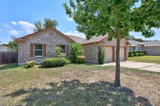 1906 Woodland DR, Cedar Park, TX 78613