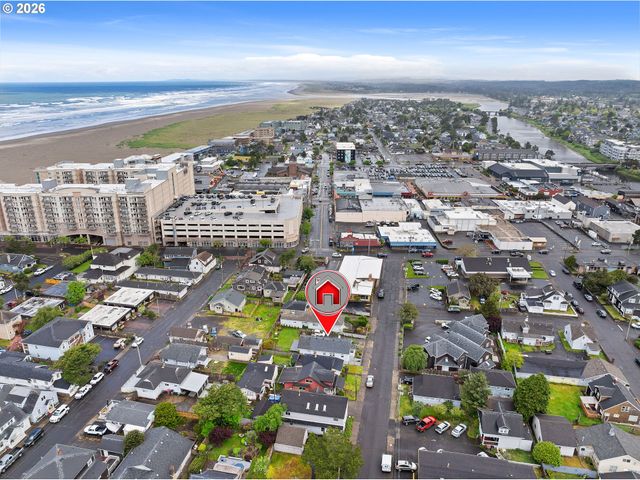 416 S DOWNING St, Seaside, OR 97138