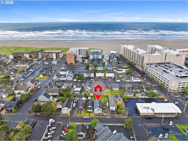 416 S DOWNING St, Seaside, OR 97138