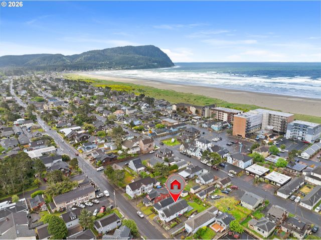 416 S DOWNING St, Seaside, OR 97138