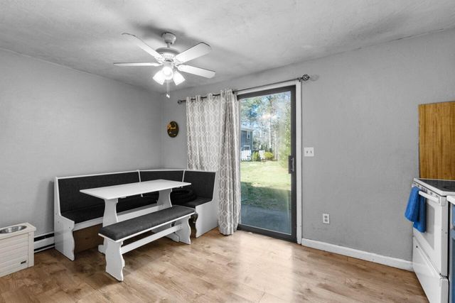 300 Falmouth Road APT 20D, Mashpee, MA 02649