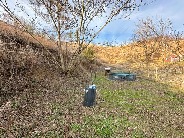 52 Coon Ridge Drive, Cannon, KY 40923