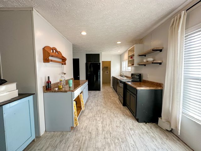 52 Coon Ridge Drive, Cannon, KY 40923