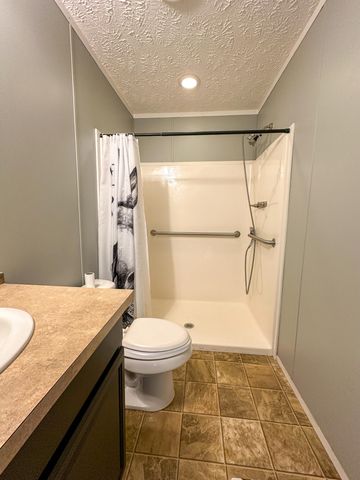 52 Coon Ridge Drive, Cannon, KY 40923