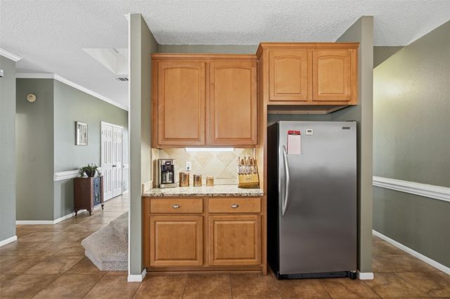 502 Cedar LN, Pflugerville, TX 78660