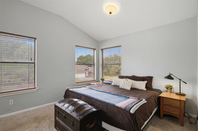 502 Cedar LN, Pflugerville, TX 78660