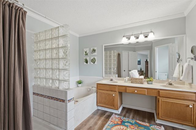 502 Cedar LN, Pflugerville, TX 78660