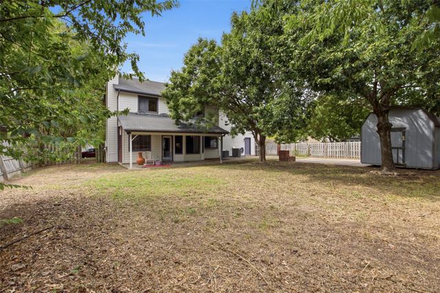 502 Cedar LN, Pflugerville, TX 78660
