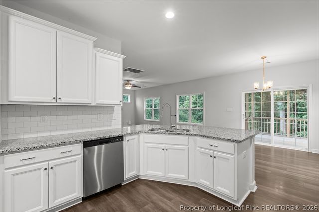 4616 Scenic Pines Drive, Hope Mills, NC 28348