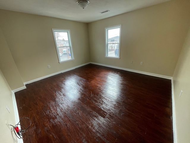 374 Broadway 2, Malden, MA 02148