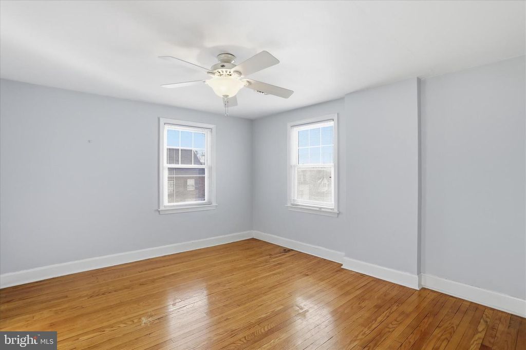 Image 20 of property listing at 806 TROST AVE, Cumberland, MD 21502