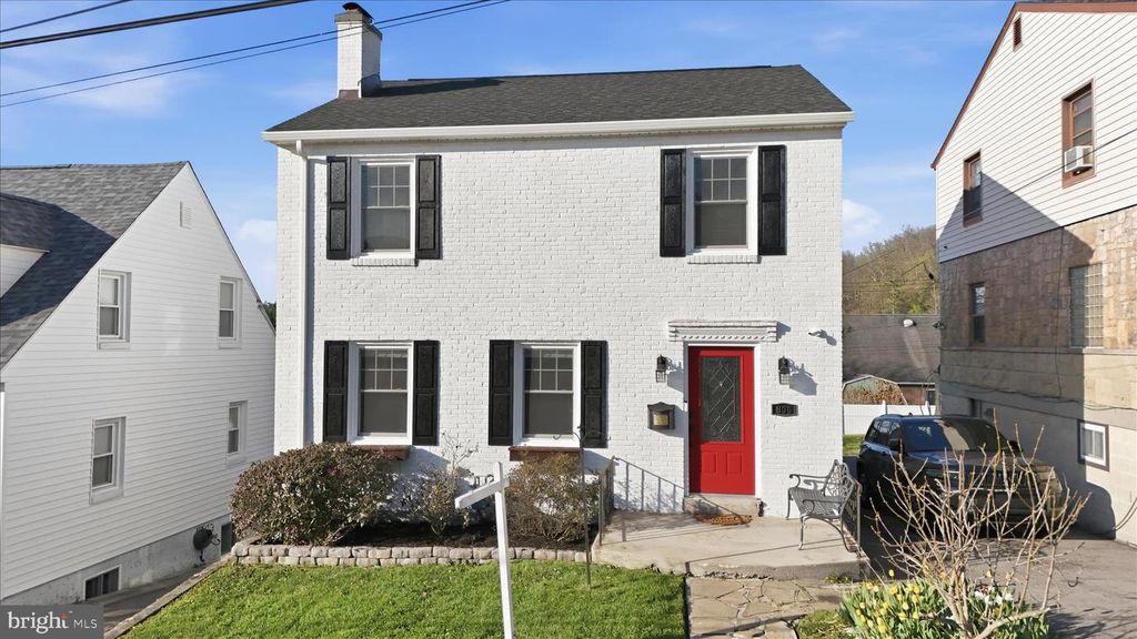 Image 36 of property listing at 806 TROST AVE, Cumberland, MD 21502