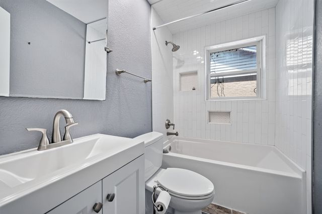 2729 Province Lane, Dallas, TX 75228