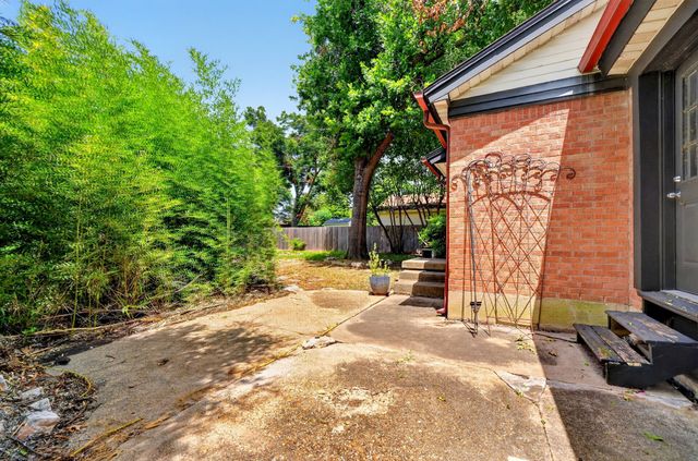 2729 Province Lane, Dallas, TX 75228