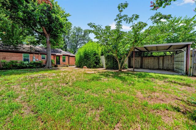 2729 Province Lane, Dallas, TX 75228