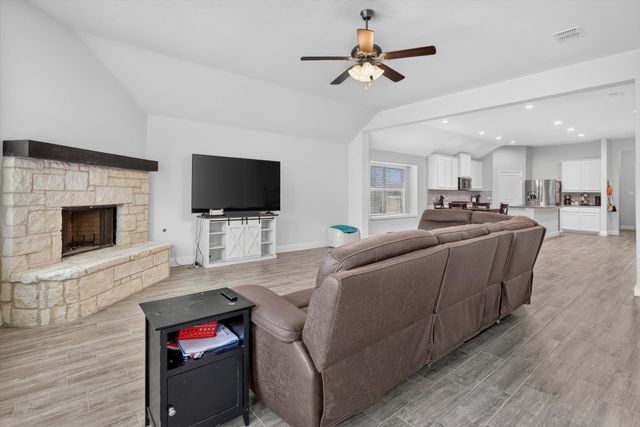 1233 Collett Sublett Road, Kennedale, TX 76060