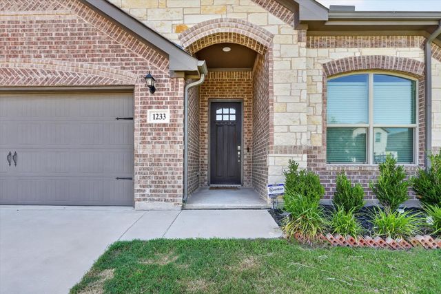 1233 Collett Sublett Road, Kennedale, TX 76060