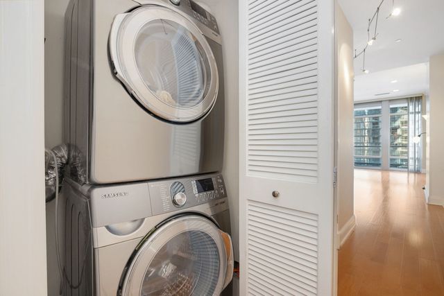 333 N Canal Street 1403, Chicago, IL 60606