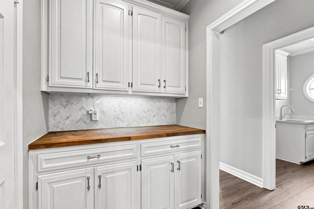 1710 Brandywine Dr, Tyler, TX 75703