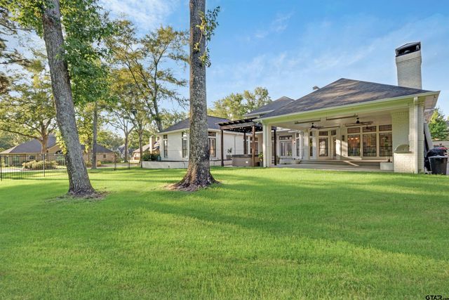 1710 Brandywine Dr, Tyler, TX 75703