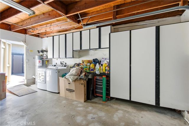 10204 Durango River Court, Fountain Valley, CA 92708