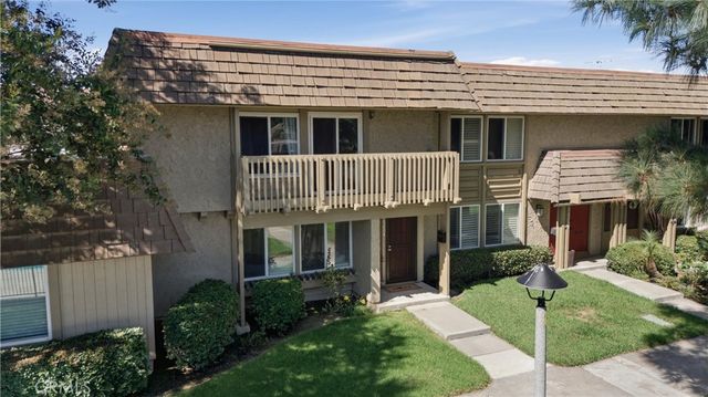 10204 Durango River Court, Fountain Valley, CA 92708