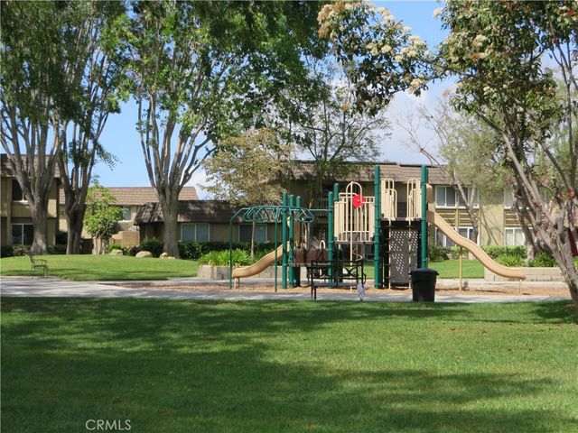 10204 Durango River Court, Fountain Valley, CA 92708
