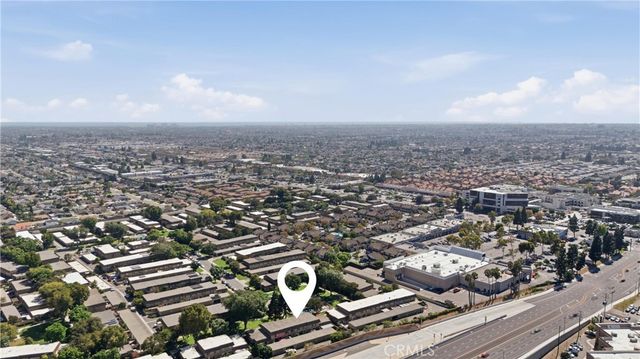 10204 Durango River Court, Fountain Valley, CA 92708
