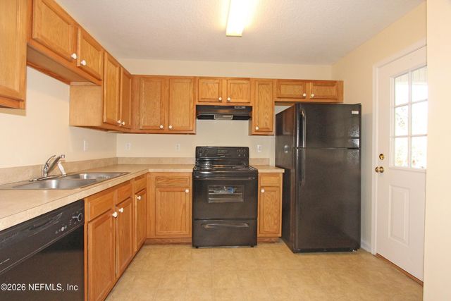 8616 JASPER Avenue, Jacksonville, FL 32211