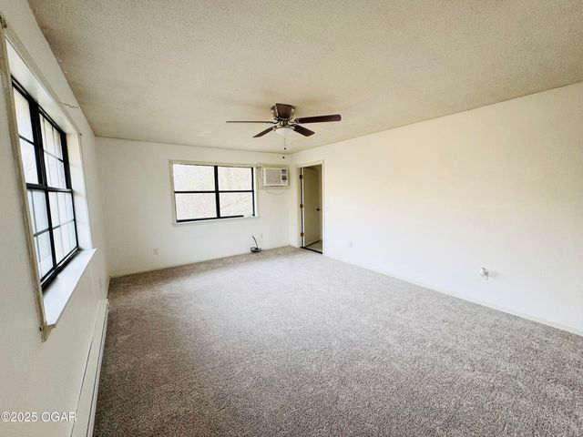 321 W HIghway F, Anderson, MO 64831