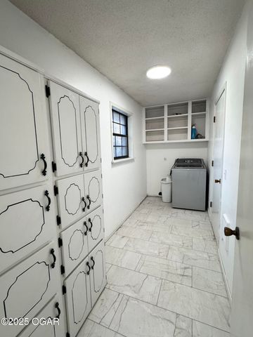 321 W HIghway F, Anderson, MO 64831