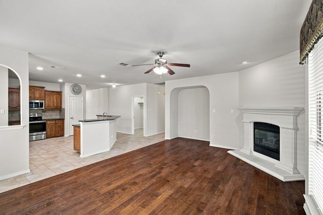 4641 Prickly Pear Drive, Fort Worth, TX 76244