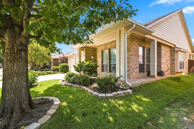 4641 Prickly Pear Drive, Fort Worth, TX 76244