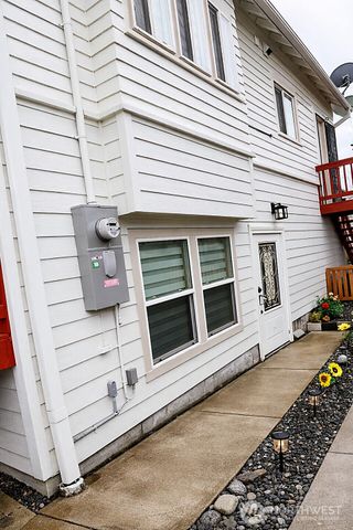 2025 S Ingersoll Pl, Seattle, WA 98144