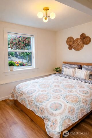 2025 S Ingersoll Pl, Seattle, WA 98144