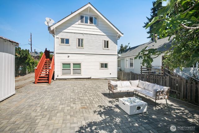 2025 S Ingersoll Pl, Seattle, WA 98144