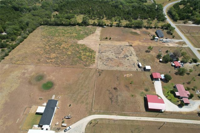 8701 Fm 697, Whitewright, TX 75491